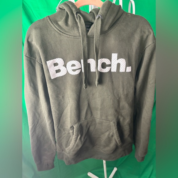 Men’s Bench deep green sweater size S EUC - Picture 1 of 4